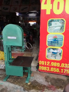 máy cưa lọng bánh đà 600mm