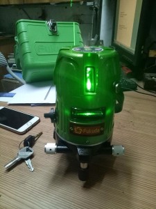 Máy cân bằng laser fukuda 469gj