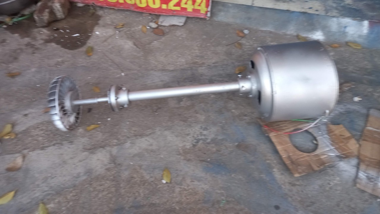 Củ phát điện nước đứng 1 KW